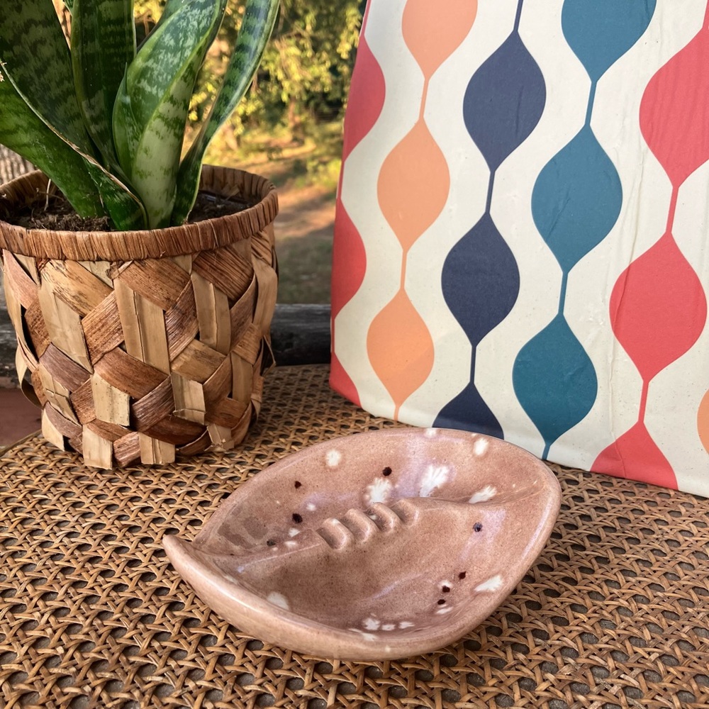 Brown Glazed Polka-Dot Mid Century Modern Ceramic Boomerang/Paisley Ashtray - Picture 5 of 11